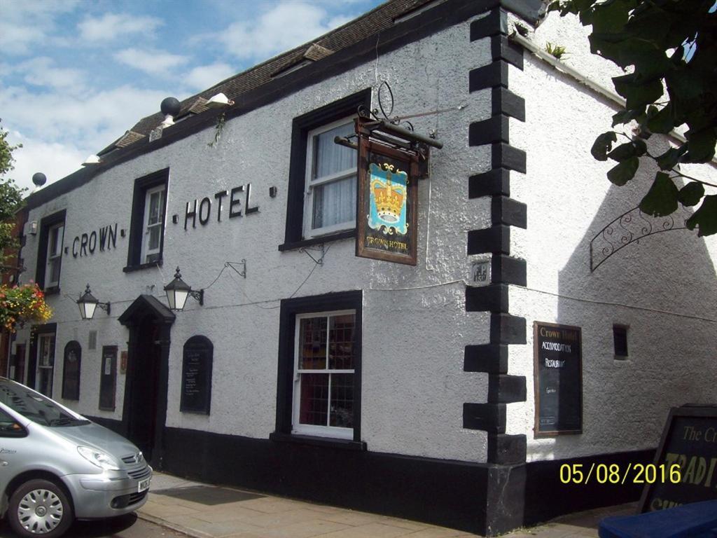 The Crown Hotel Swindon Bagian luar foto